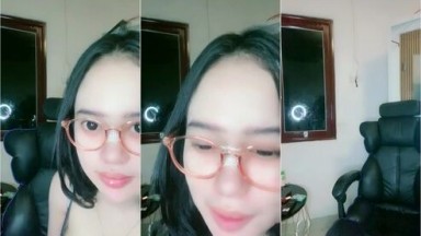 Jadi Pengen Kenyot Pentil Nenen Arum Id 72391227 Mango 140280
