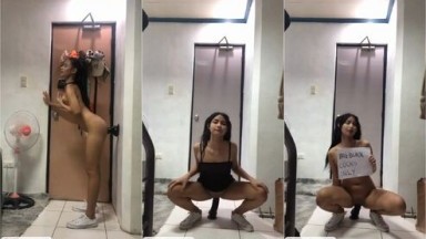 Gokil Ini Cewek Bella Sukanya Dildo Hitam Super Gede 157574