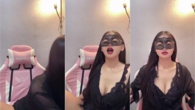 Gokil Desahan Riskaa Selebgram Telanjang Dada Hot51 157953