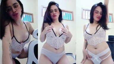 Inem Joget Nakal Buka Dikit Boleh Nih Id 76091185 Mango 169723