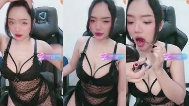 Temenin Mandi Lianliw Sunflo Lingerie Hitam Id 68507185 Mango 147406