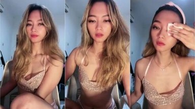 Tambah Sexy Jessy Makin Barbar Lepas Bra Sayang Id 35332468 Mango 160784