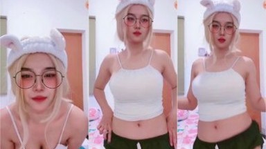 Rania Si Pirang Cakep Masih Ebot Tipis2 147458