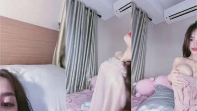 Tanggung Gak Sih Tinggal Buka Aja Hella Id 30012292 Mango 171818