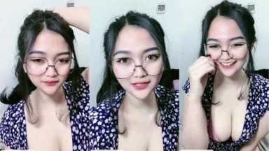 Cantiknya Zara Tanpa Masker Remas Toket Basahnya Mango 166873
